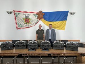 Чернівецька міська рада знову передала ЗСУ партію дронів